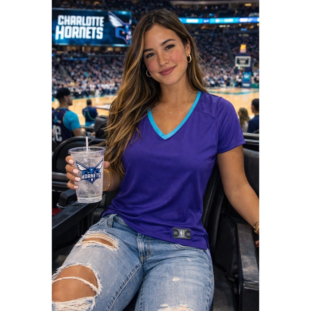 NBA Fanatics Women's Charlotte‎ Hornets Alt Jersey New Orchid Purple Teal L